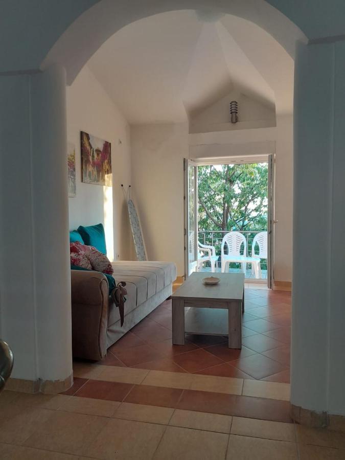 בודווה Apartmani Mia Rada מראה חיצוני תמונה
